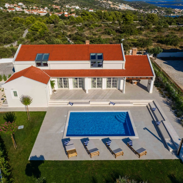 Villa Cypress Estate, Villa Cypress Estate with heated pool, Dalmatia, Dvornica, Croatia Split